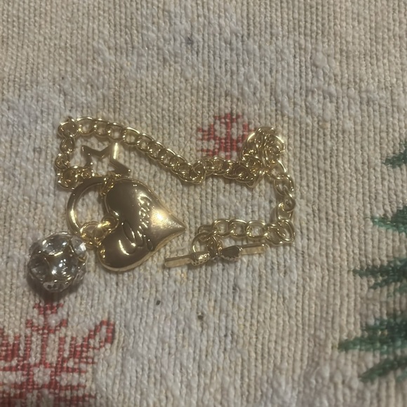 Guess Charm Bracelet gold Heart & Star Accents Toggle Closure - Picture 7 of 7
